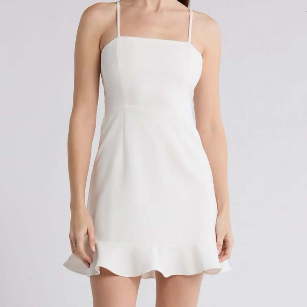 French Connection | Whisper Ruffled Hem Dress | Color: Summer White | Size 6
